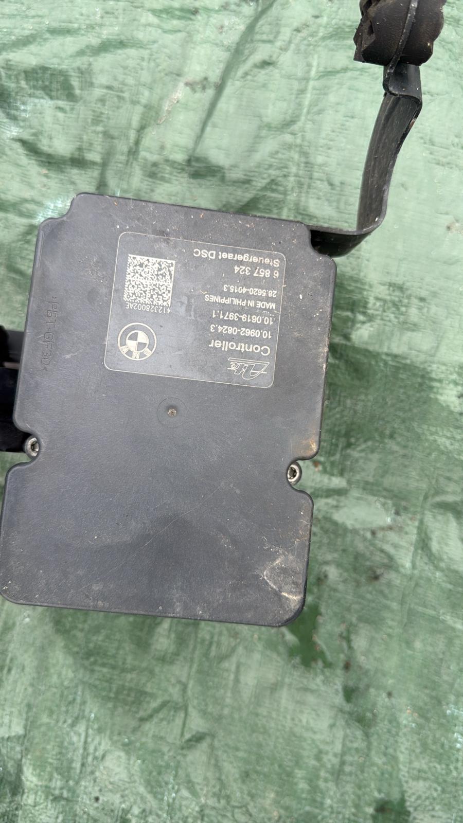BMW ABS/DSC Control Module (Dynamic Stability Control unit)