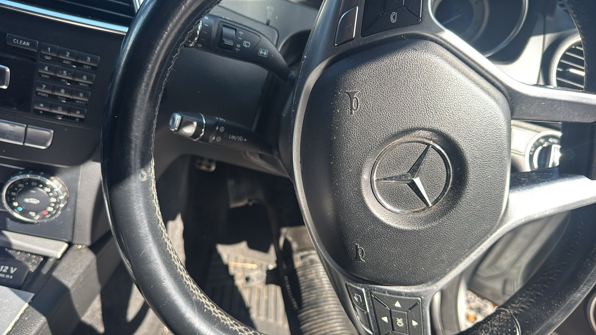 Mercedes Benz W204 C-Class C220 Steering wheel