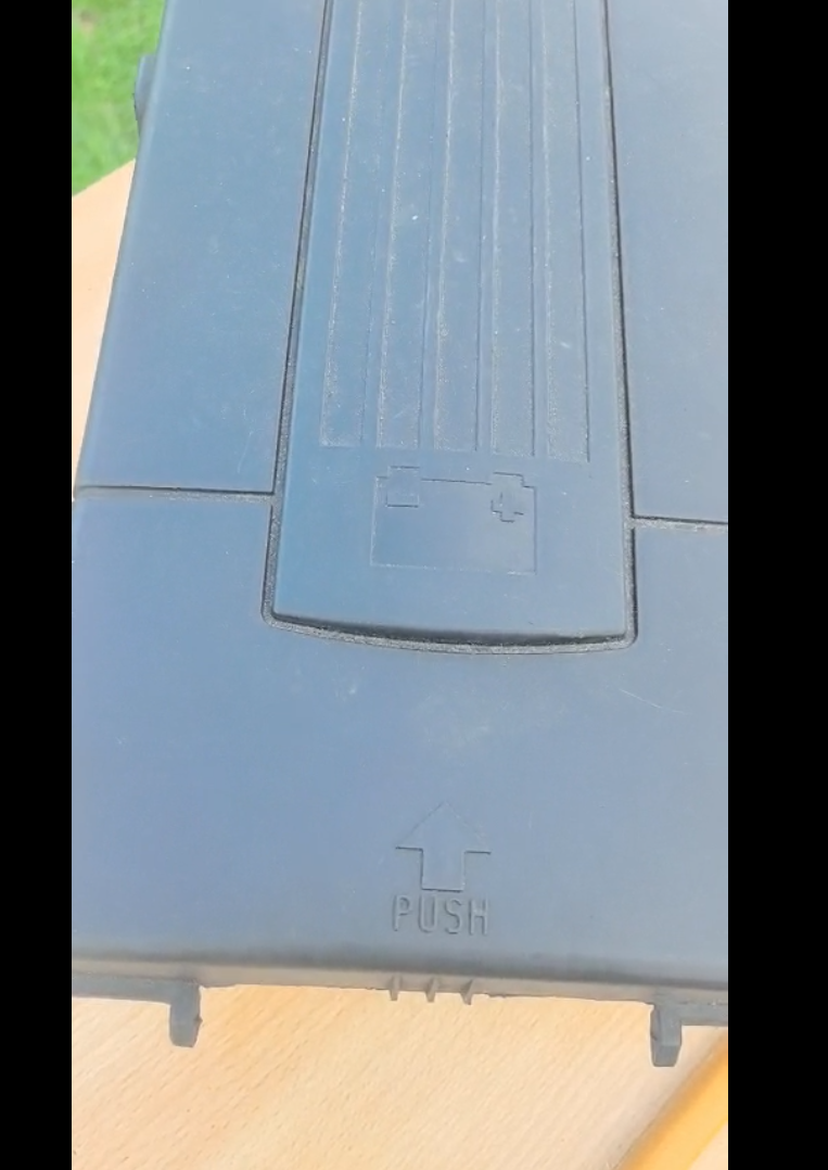 VW Golf MK5 MK6 Jetta Battery Cover Box Protector Tray