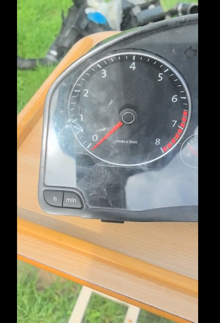 VW Golf/Jetta Instrument Cluster Speedometer Dials Dash Clocks
