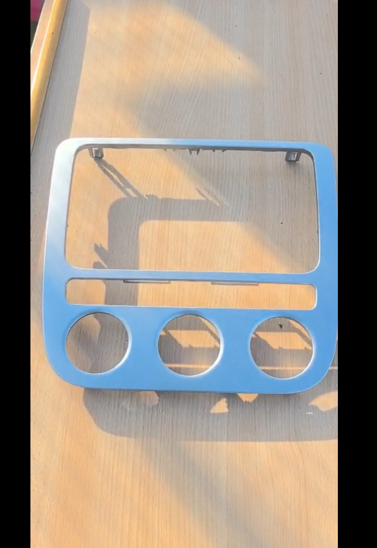 VW Golf MK5 Jetta Center Dashboard Radio Stereo Trim Bezel