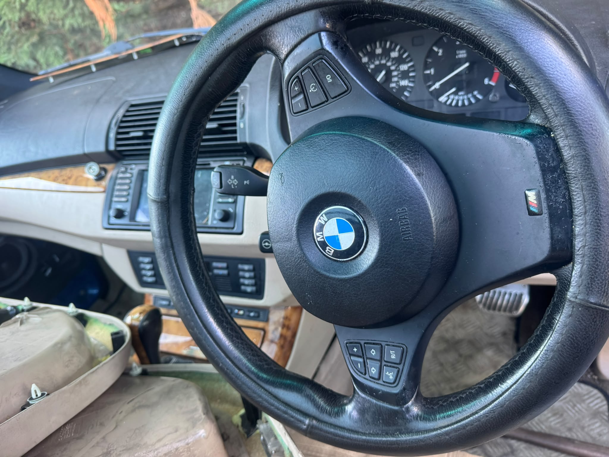 BMW X5 complete dashboard